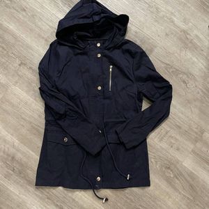 Cesttoi Women's Black Full Zipper Jacket with Cap Size - Small